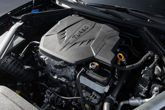Kia Stinger photo 55