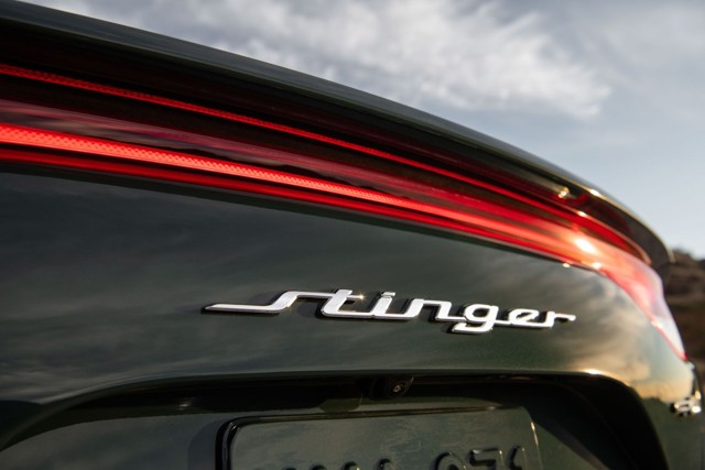 Kia Stinger photo 4