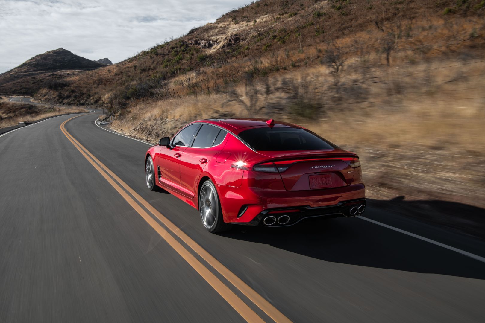 Kia Stinger photo 18