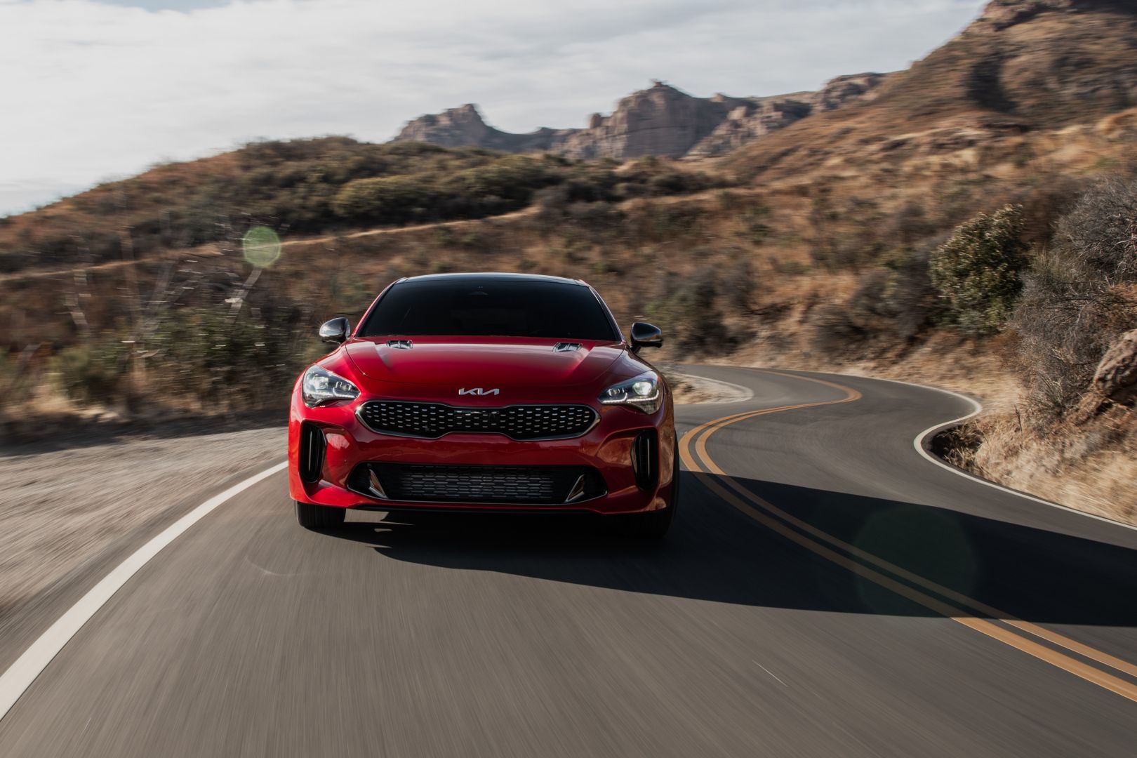 Kia Stinger photo 25