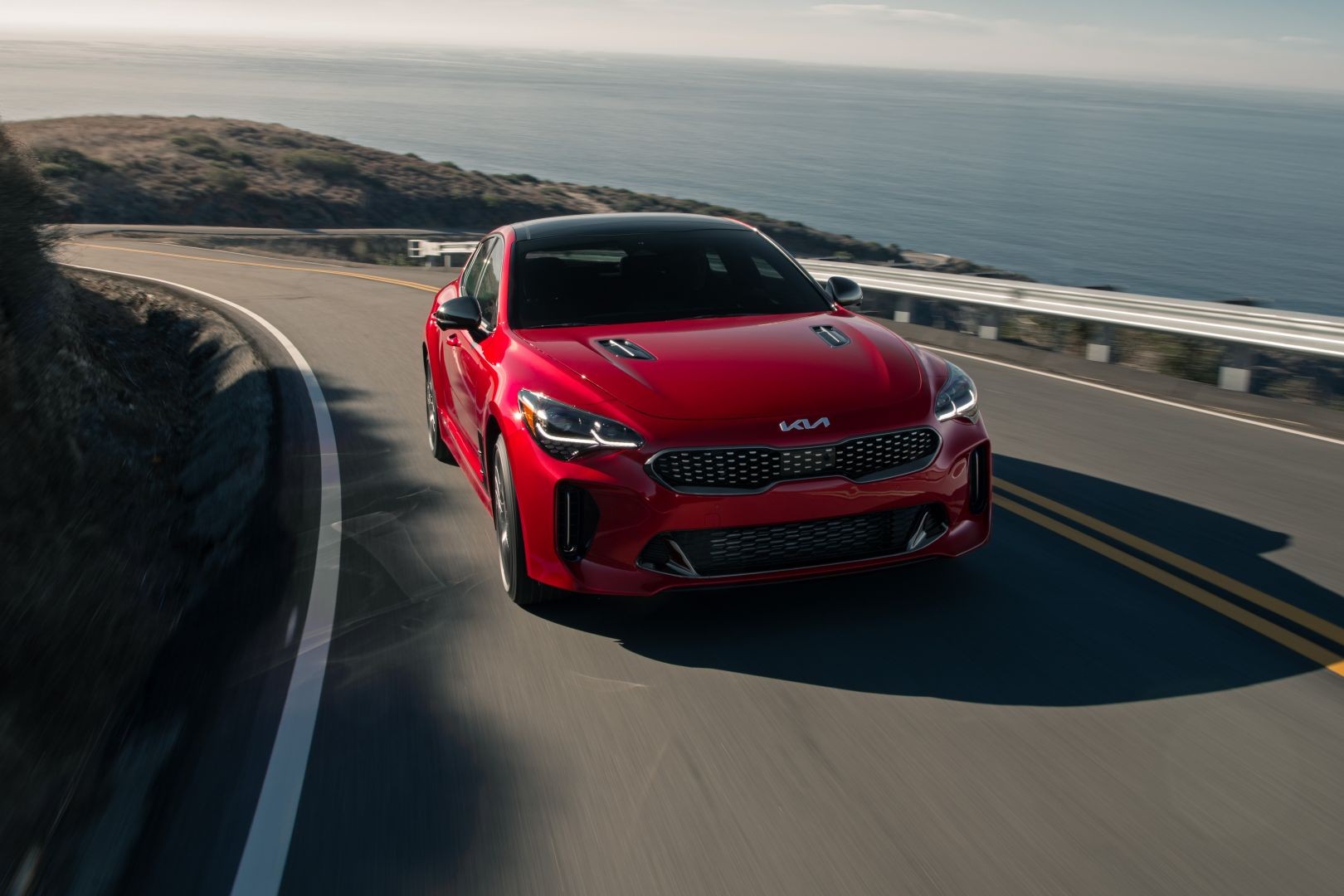 Kia Stinger photo 29
