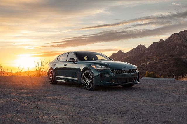Kia Stinger photo 35