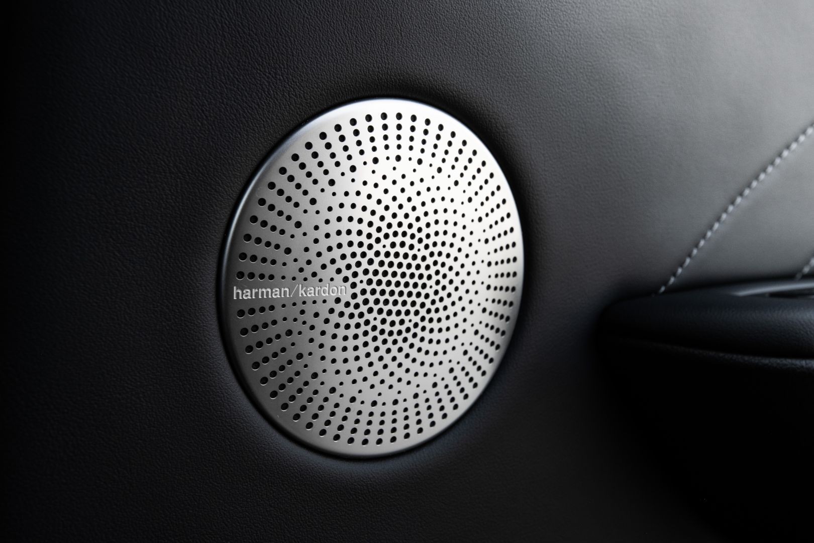 Kia Stinger photo 59