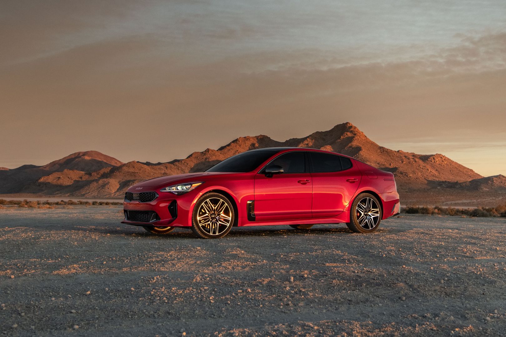 Kia Stinger photo 40