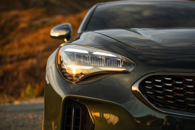 Kia Stinger photo 46