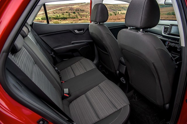 Kia Stonic photo 64