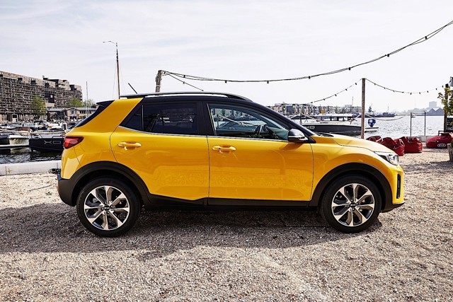 Kia Stonic photo 6