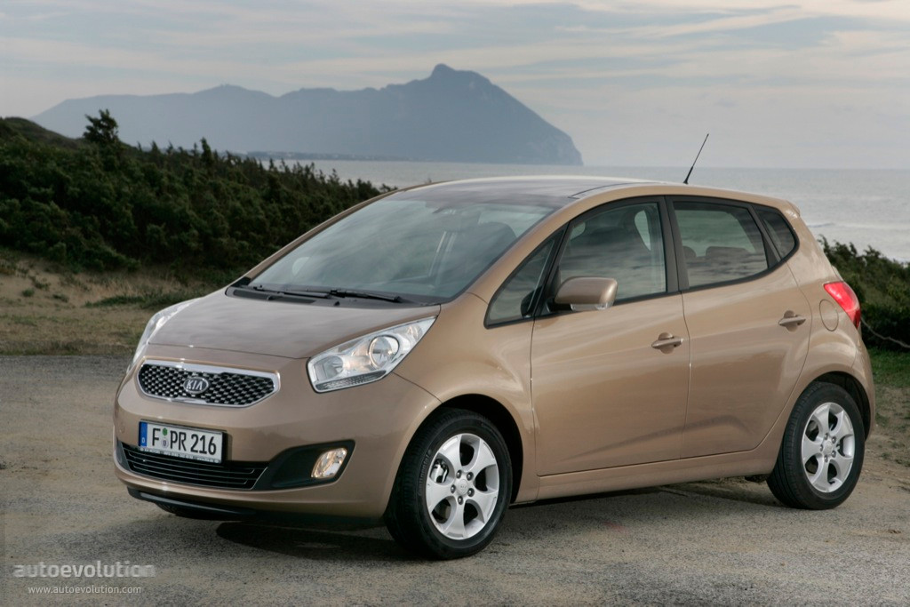 Kia Venga photo 10