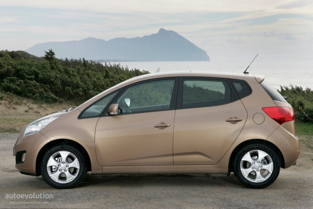 Kia Venga photo 11