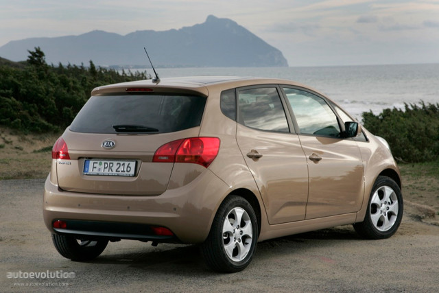 Kia Venga foto 12