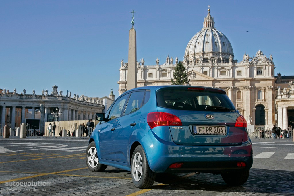 Kia Venga photo 2