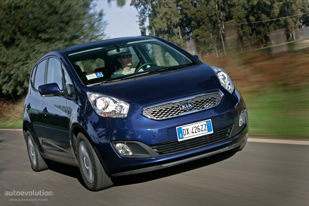 Kia Venga photo 22