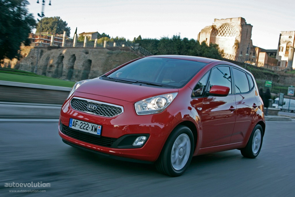 Kia Venga photo 30