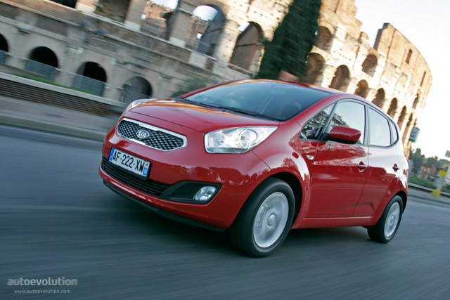 Kia Venga foto 32