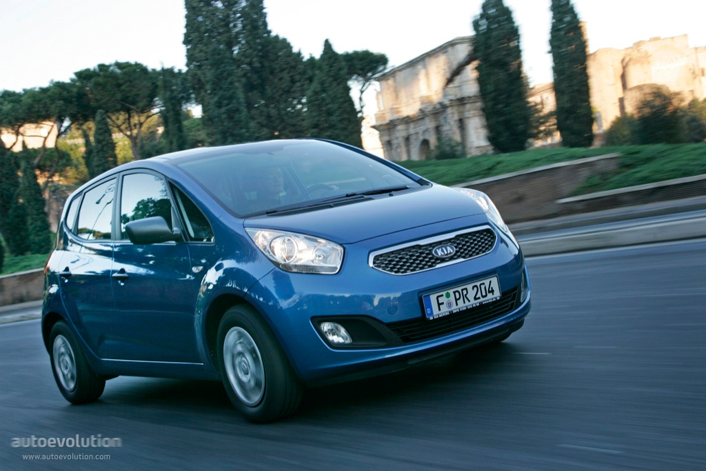 Kia Venga photo 6