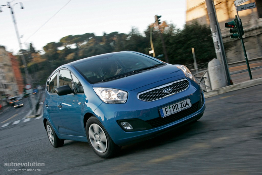 Kia Venga photo 7