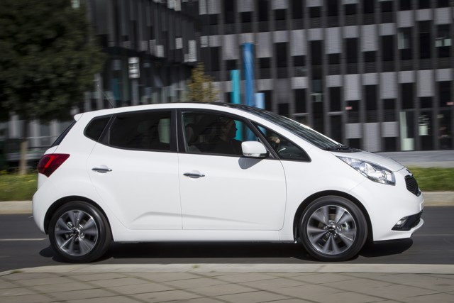 Kia Venga photo 18