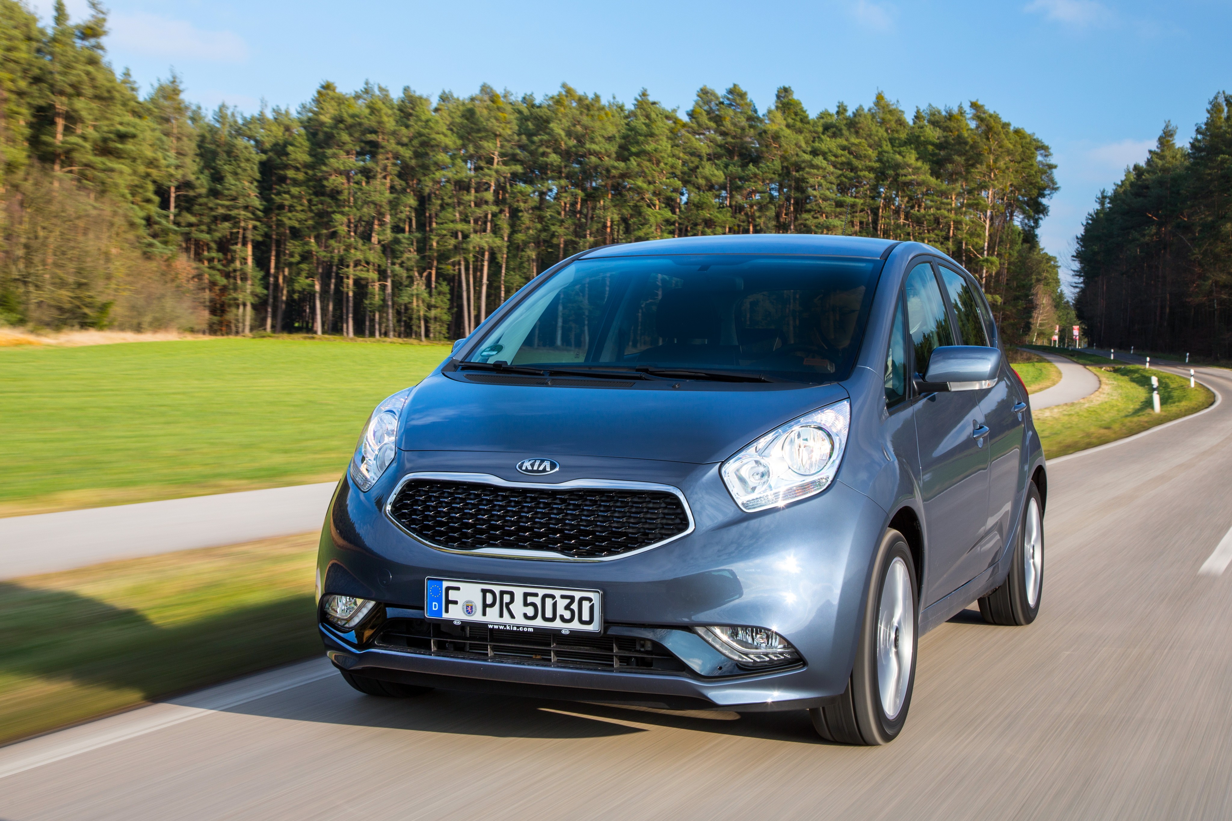 Kia Venga photo 21