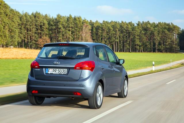 Kia Venga photo 28