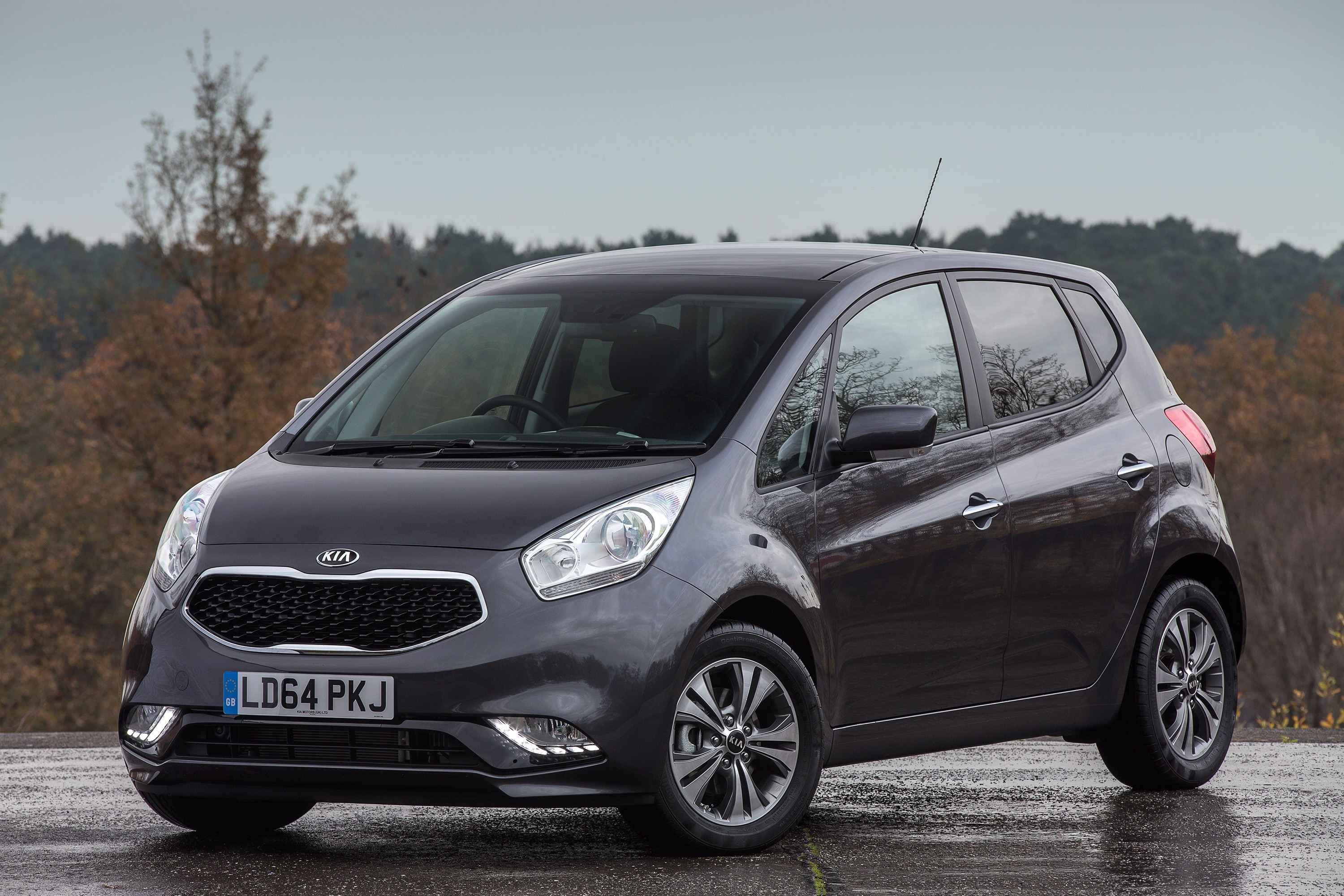 Kia Venga photo 3