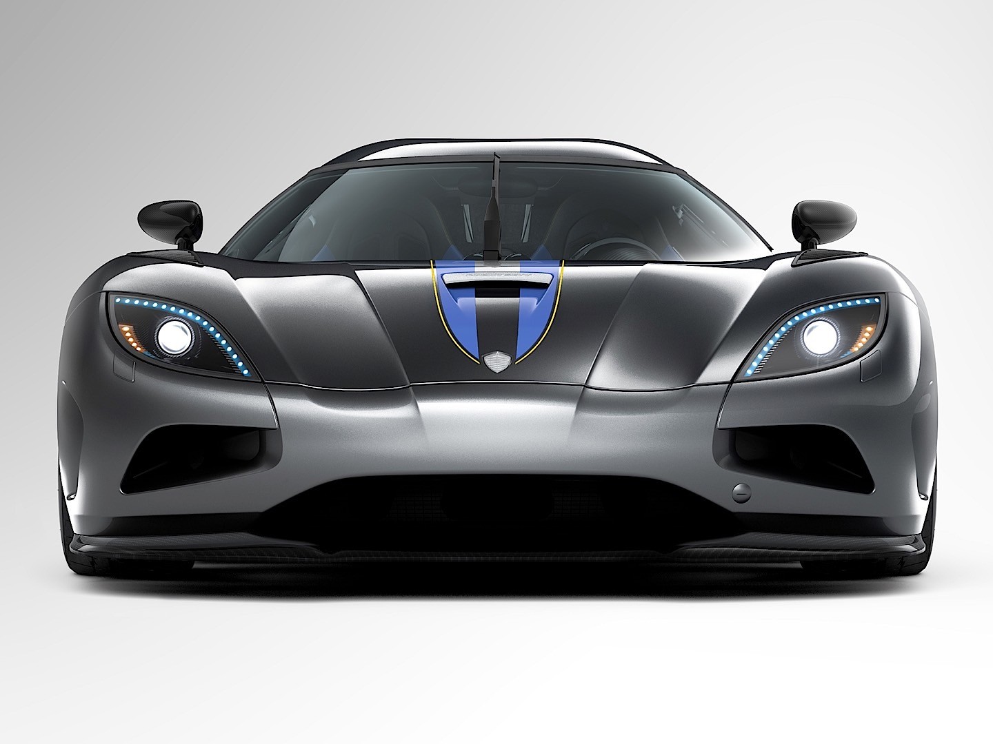 Koenigsegg Agera photo 8