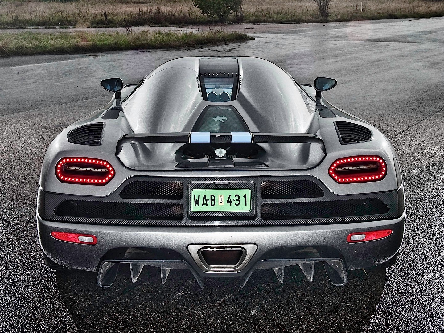 Koenigsegg Agera photo 14