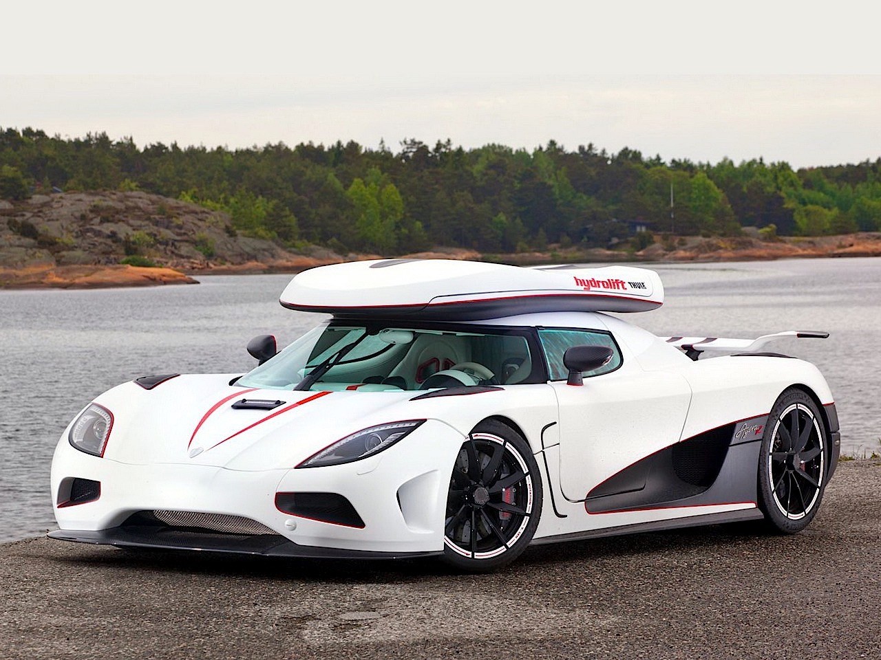 Koenigsegg Agera photo 27