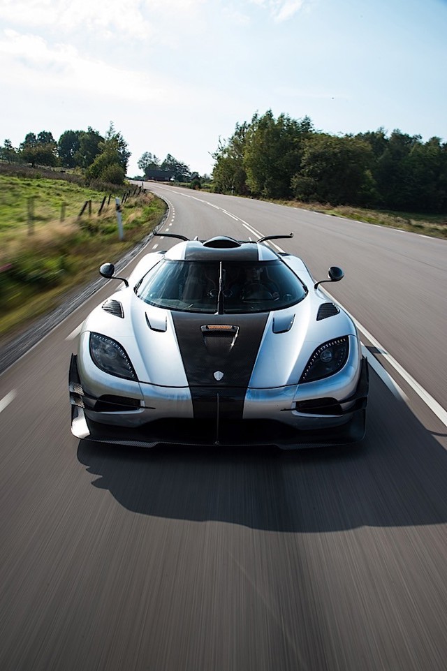 Koenigsegg One:1 foto 9