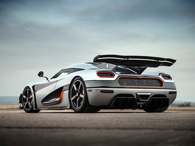 Koenigsegg One:1 foto 12