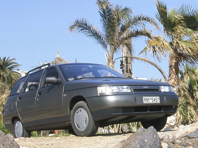 Lada 111 photo 8
