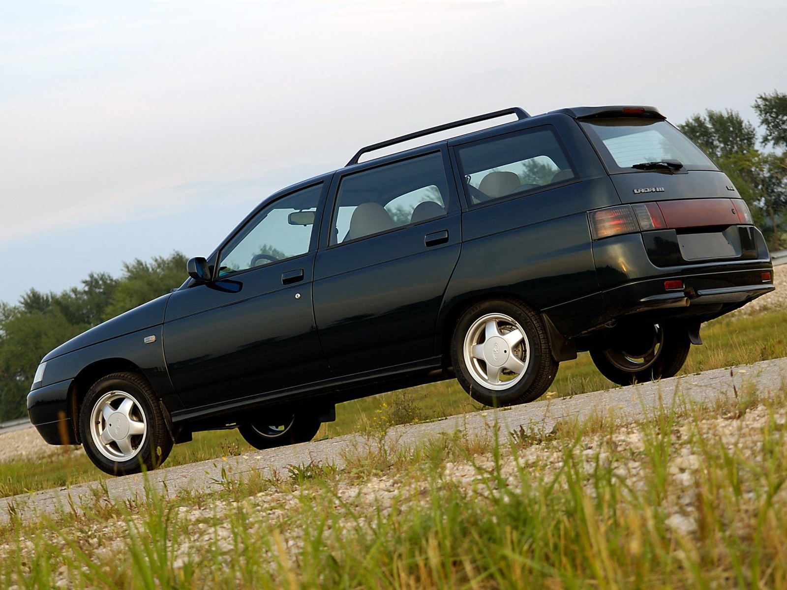 Lada 111 photo 21