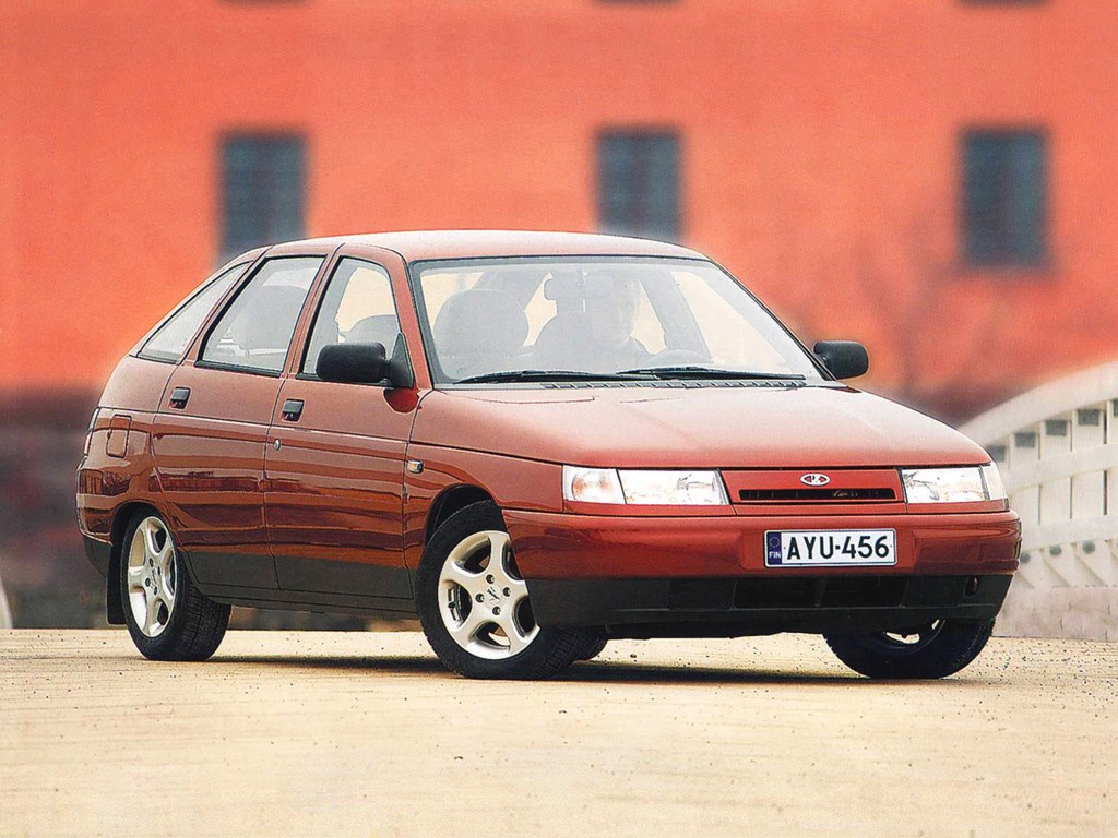 Lada 112 photo 17