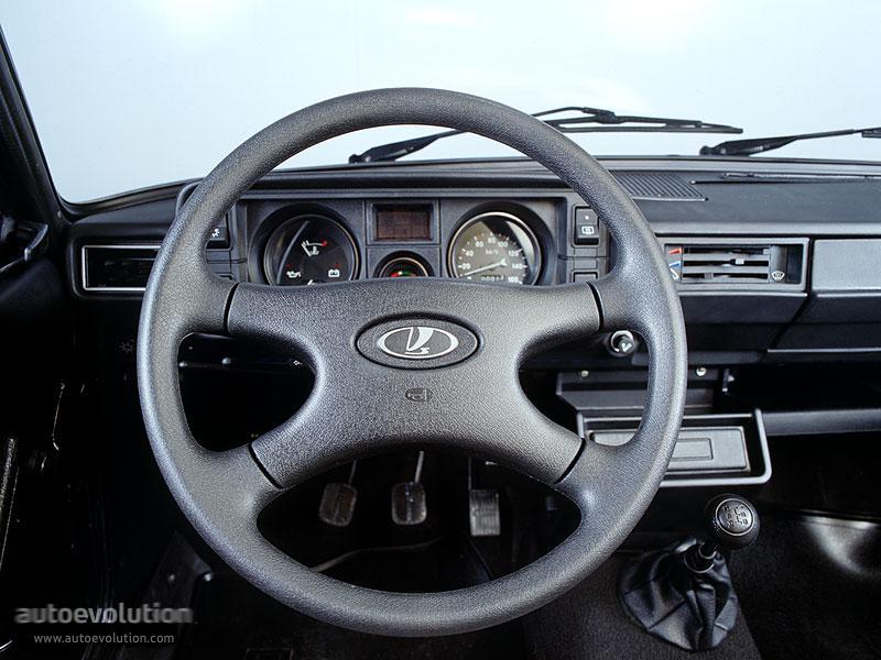 Lada Nova Combi photo 4