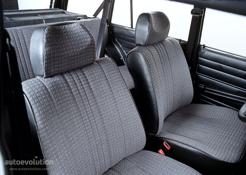 Lada Nova Combi photo 5