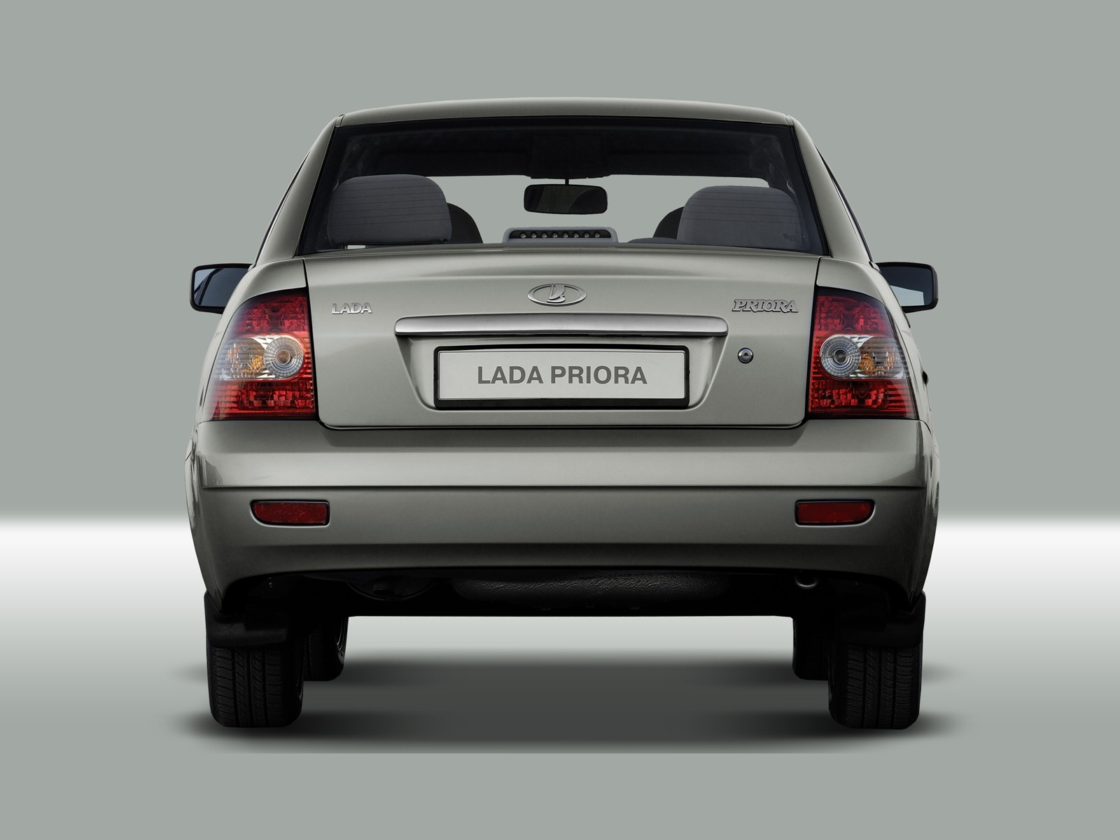Lada Priora photo 7