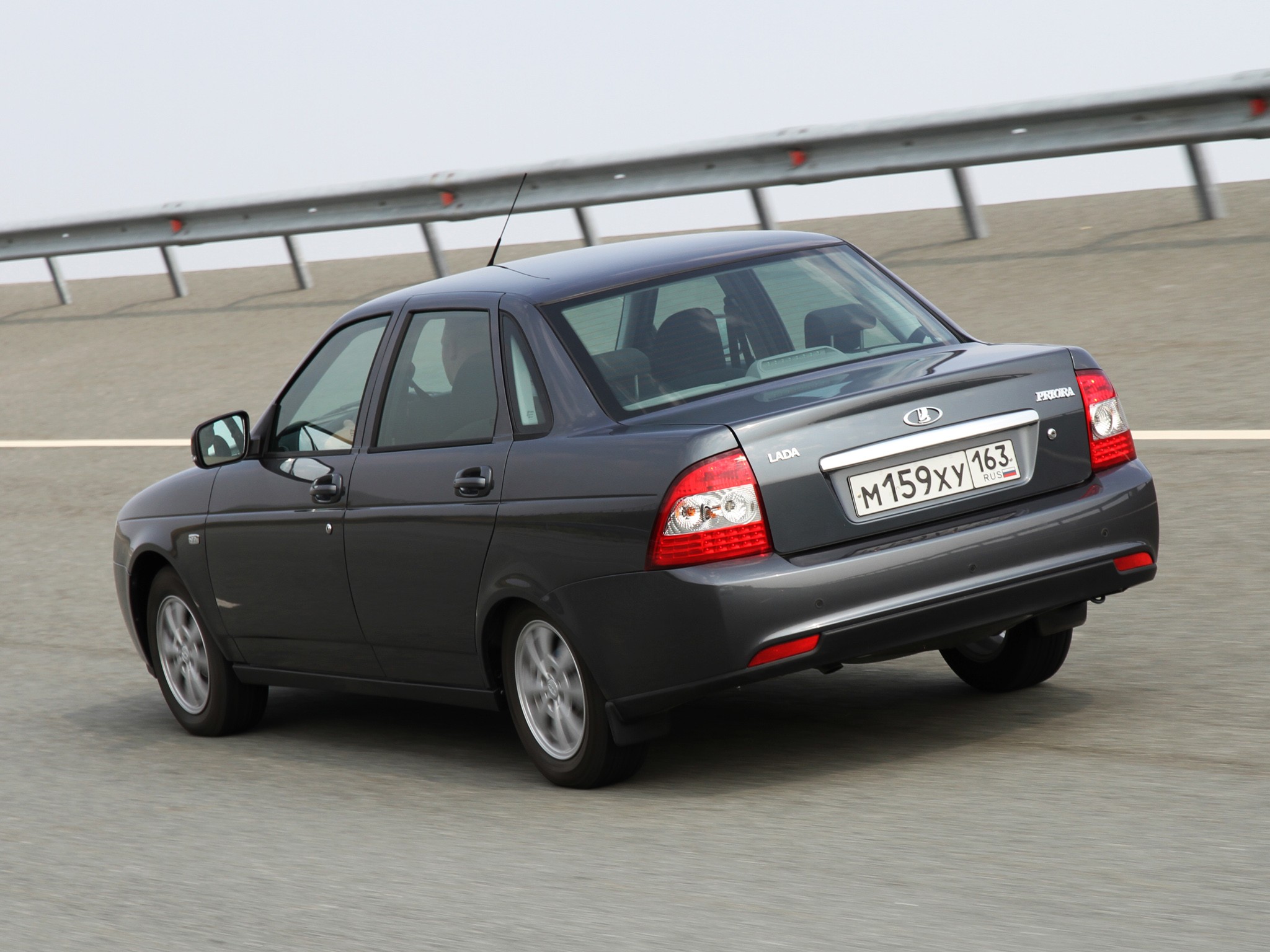 Lada Priora photo 16