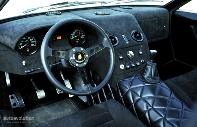 Lamborghini 350 Gt/ 400 Gt photo 4