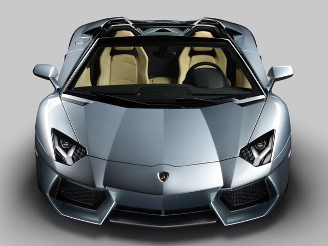 Lamborghini Aventador Roadster foto 19