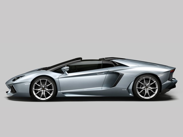Lamborghini Aventador Roadster foto 22