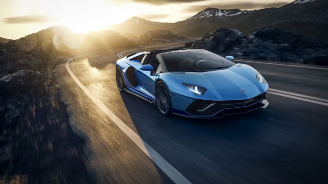 Lamborghini Aventador Roadster foto 5