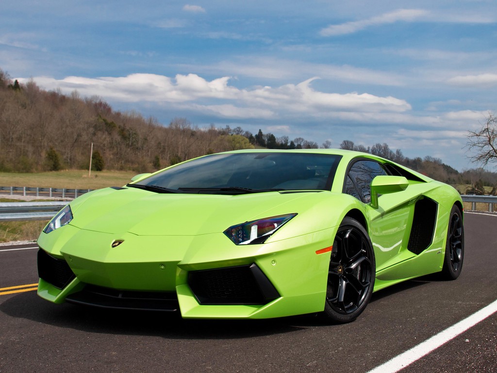 Lamborghini Aventador photo 29