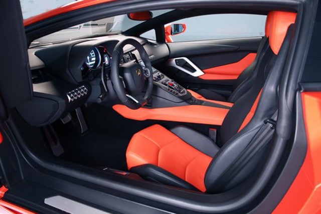 Lamborghini Aventador photo 47
