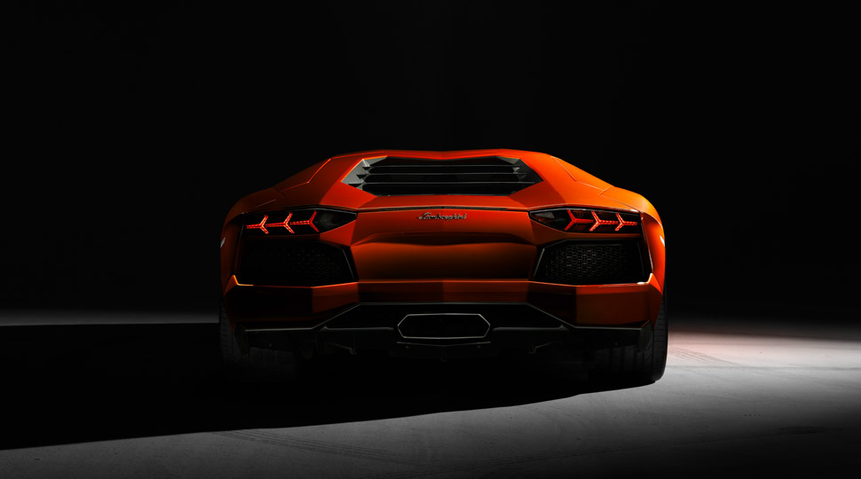 Lamborghini Aventador photo 9