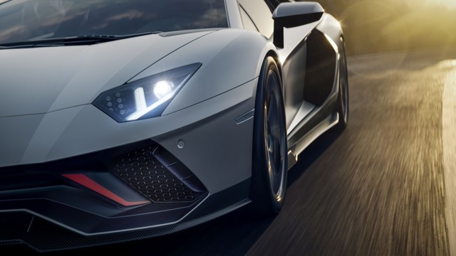 Lamborghini Aventador foto 7