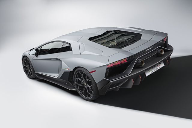 Lamborghini Aventador foto 19