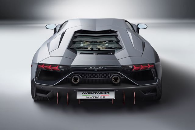 Lamborghini Aventador foto 23