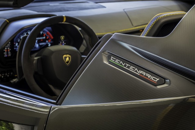 Lamborghini Centenario Roadster Foto 14