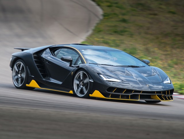 Lamborghini Centenario photo 13
