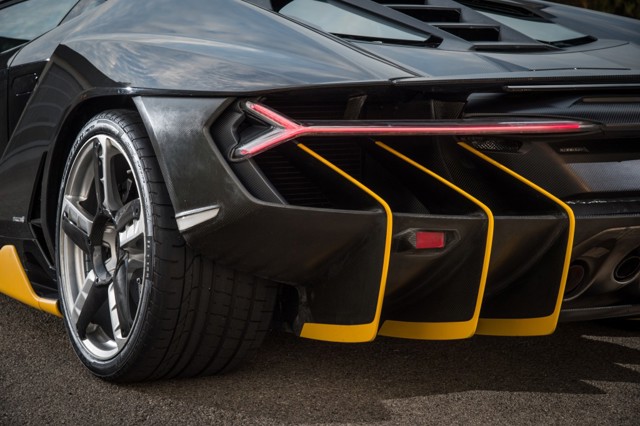 Lamborghini Centenario photo 36