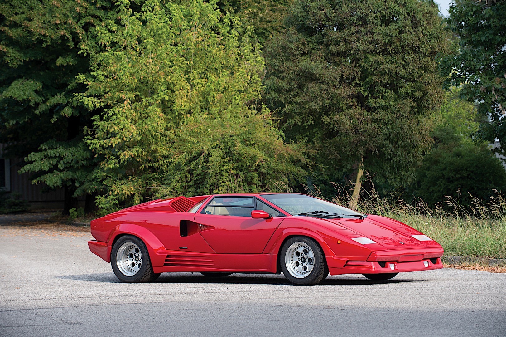 Lamborghini Countach photo 11